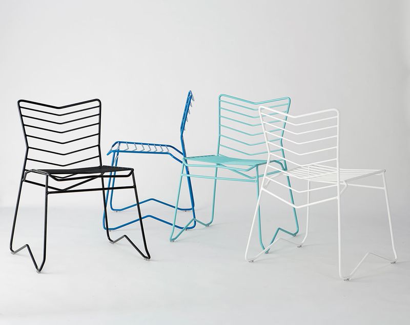 Kai: une chaise empilable à structure métallique par Daniel Lau