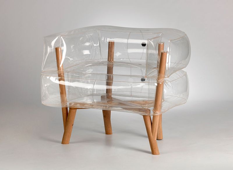 Anda : Une Chaise Gonflable Innovante par Tehila Guy