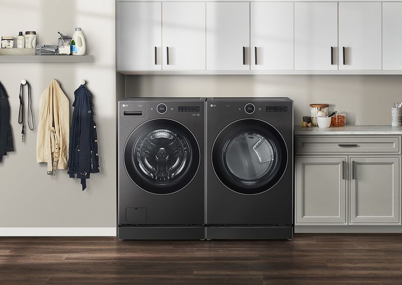 Une nouvelle paire laveuse + sécheuse LG qui améliore l'expérience de lessive grâce à un design intuitif et des fonctionnalités.