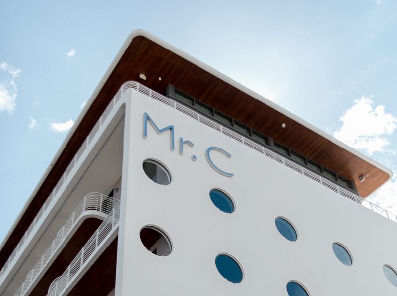 L'hôtel Mr. C Coconut Grove à Miami s'inspire de l'esthétique nautique